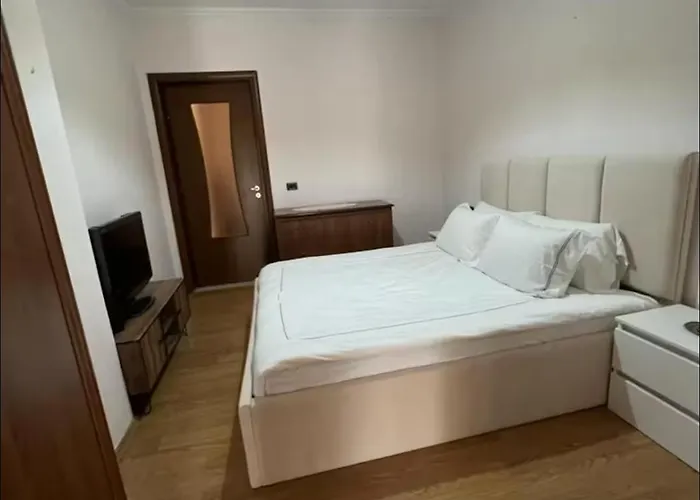 Akuena Center Lägenhet Tirana