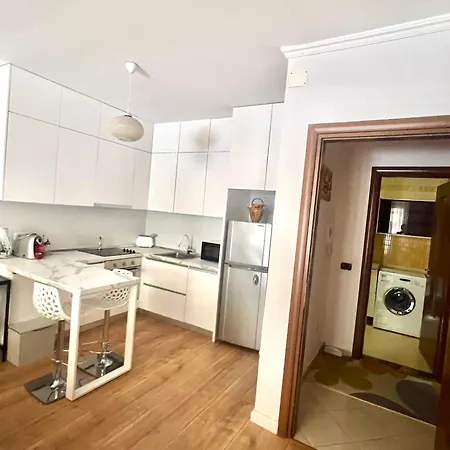 Appartamento Akuena Center