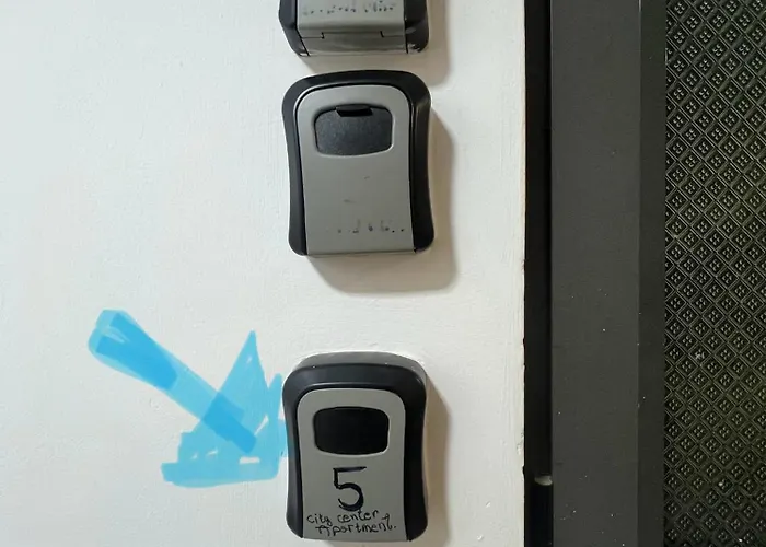 Akuena Center アパート